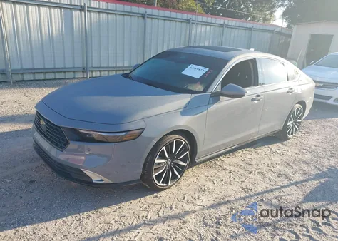 2025 Honda Accord Hybrid Touring from USA, damaged, VIN 1HGCY2F80SA030600